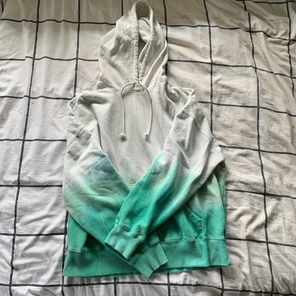 ombré hoodie